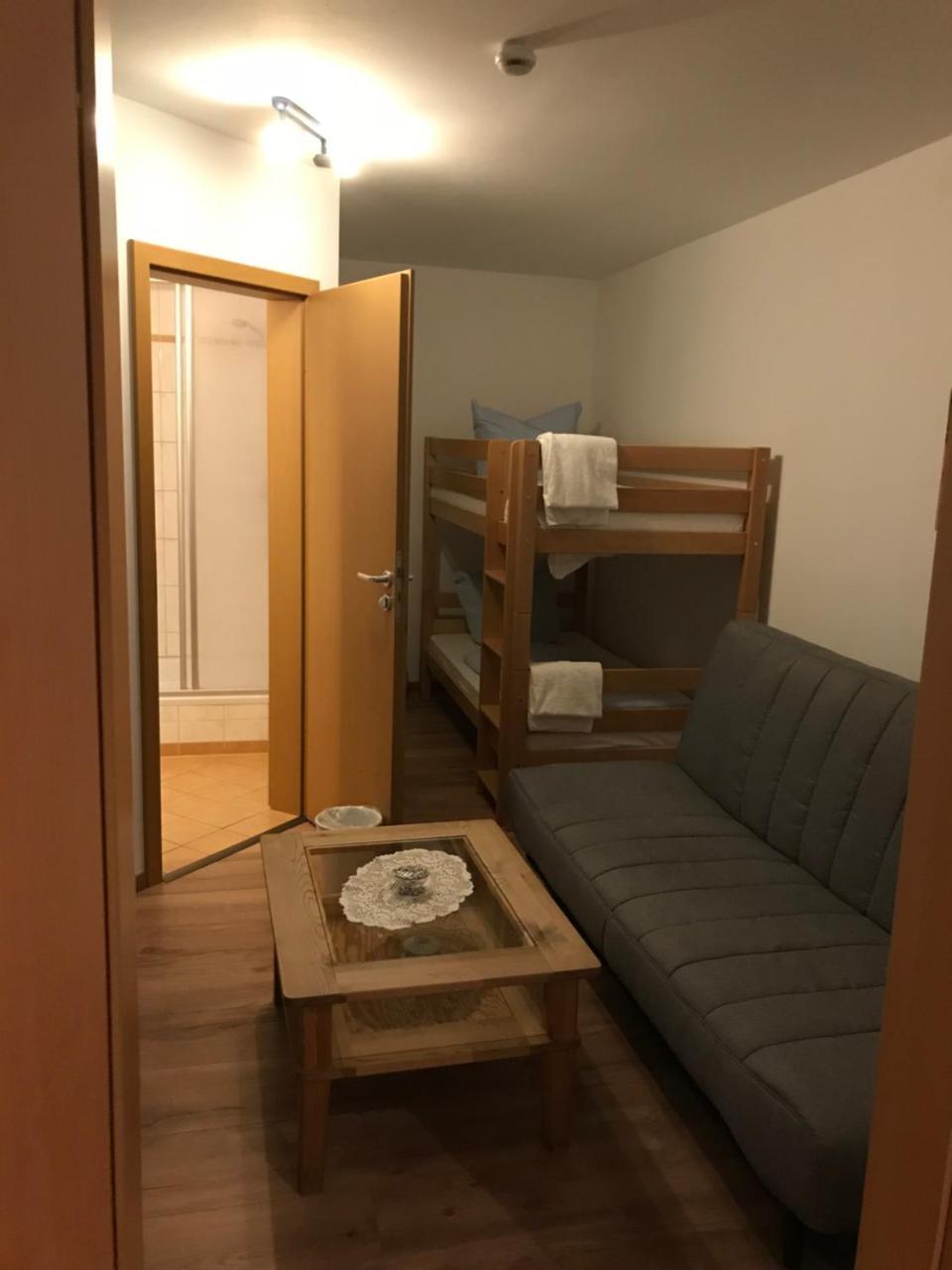Hotel Guntia Boardinghouse Günzburg Kültér fotó