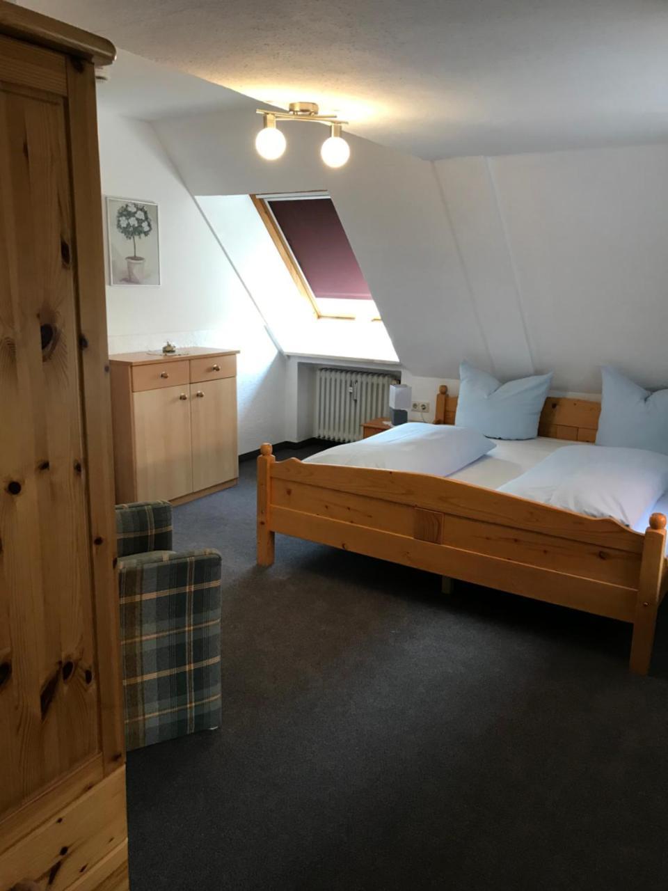 Hotel Guntia Boardinghouse Günzburg Kültér fotó