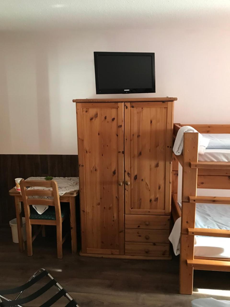 Hotel Guntia Boardinghouse Günzburg Kültér fotó