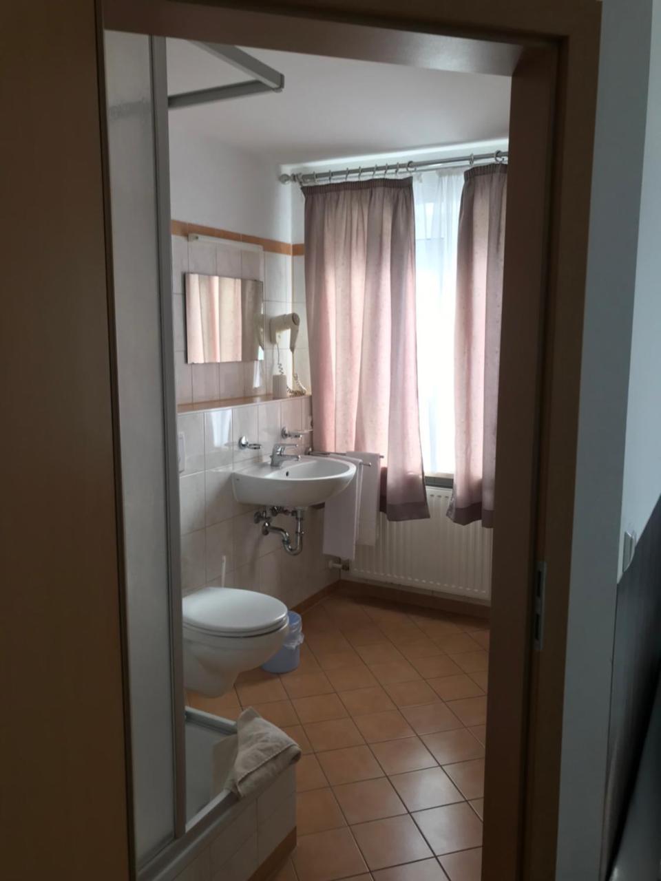 Hotel Guntia Boardinghouse Günzburg Kültér fotó