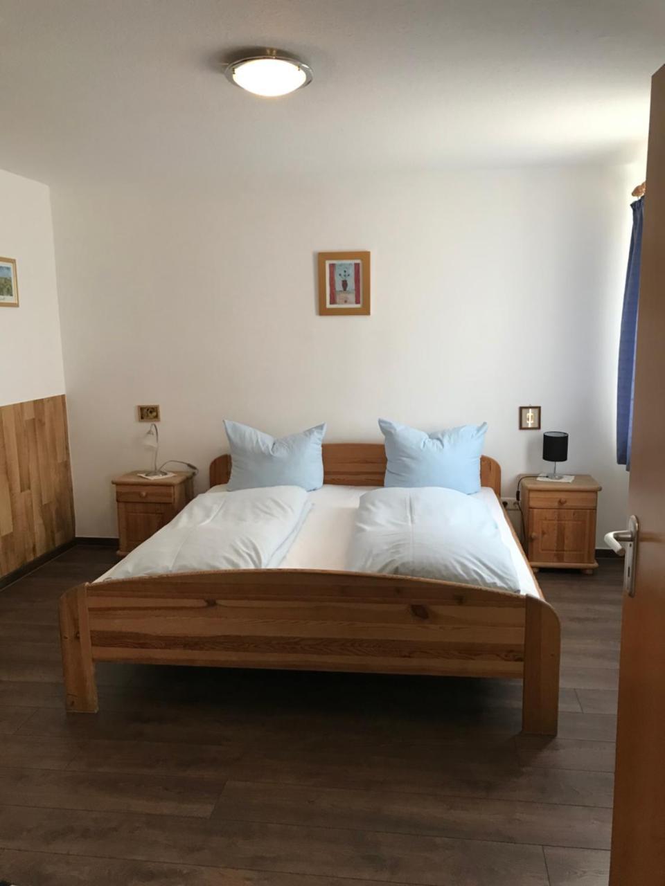 Hotel Guntia Boardinghouse Günzburg Kültér fotó