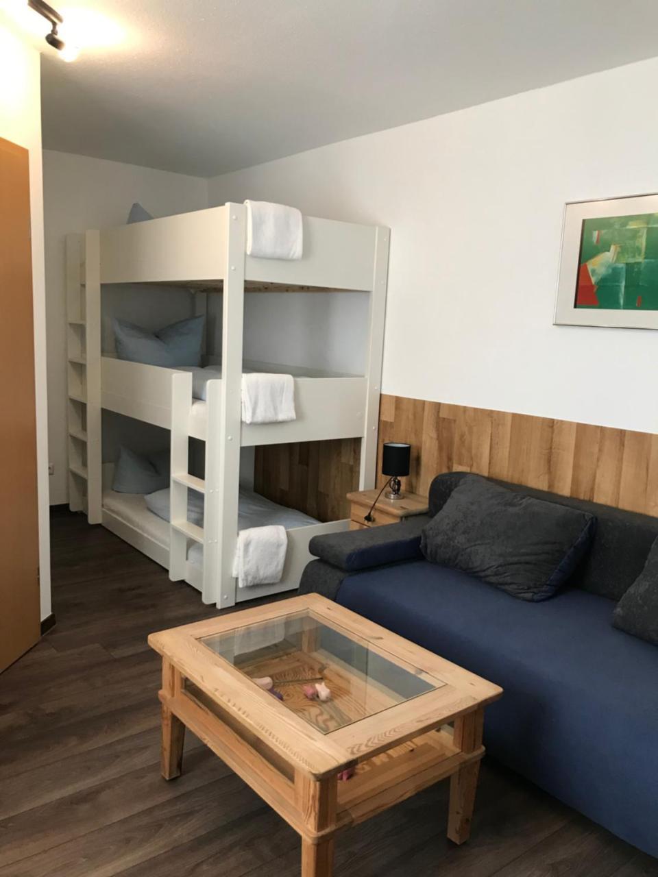 Hotel Guntia Boardinghouse Günzburg Kültér fotó