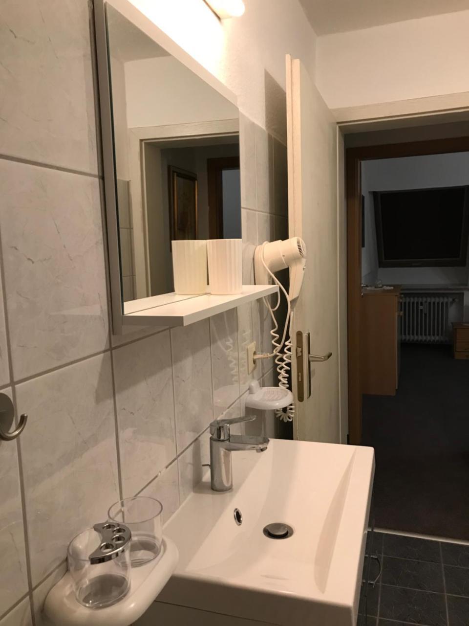 Hotel Guntia Boardinghouse Günzburg Kültér fotó